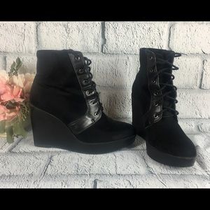 Zara Trafaluc Suede Ankle Boots Black Sz 39 US 8.5